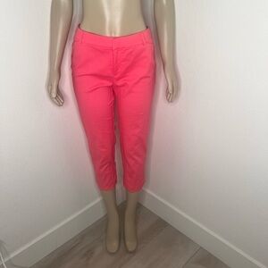 Charter club W size 6 capri pants in salmon pink.